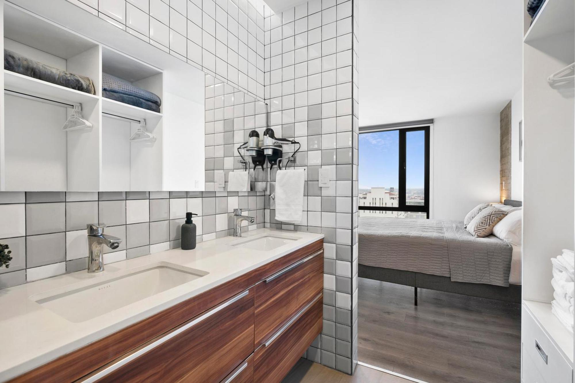 Downtown Apartment With Balcony City View, Gym & Lounge ティファナ エクステリア 写真